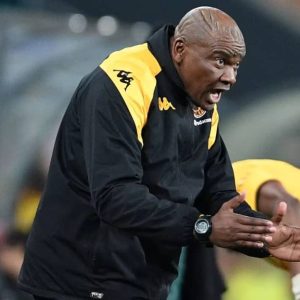 Kaizer Chiefs Mamelodi Sundowns Manqoba Mngqithi Rui Victoria